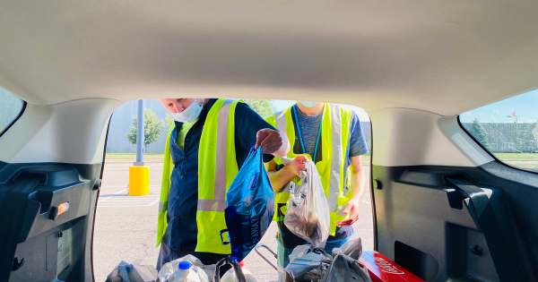 curbside delivery: Tookan