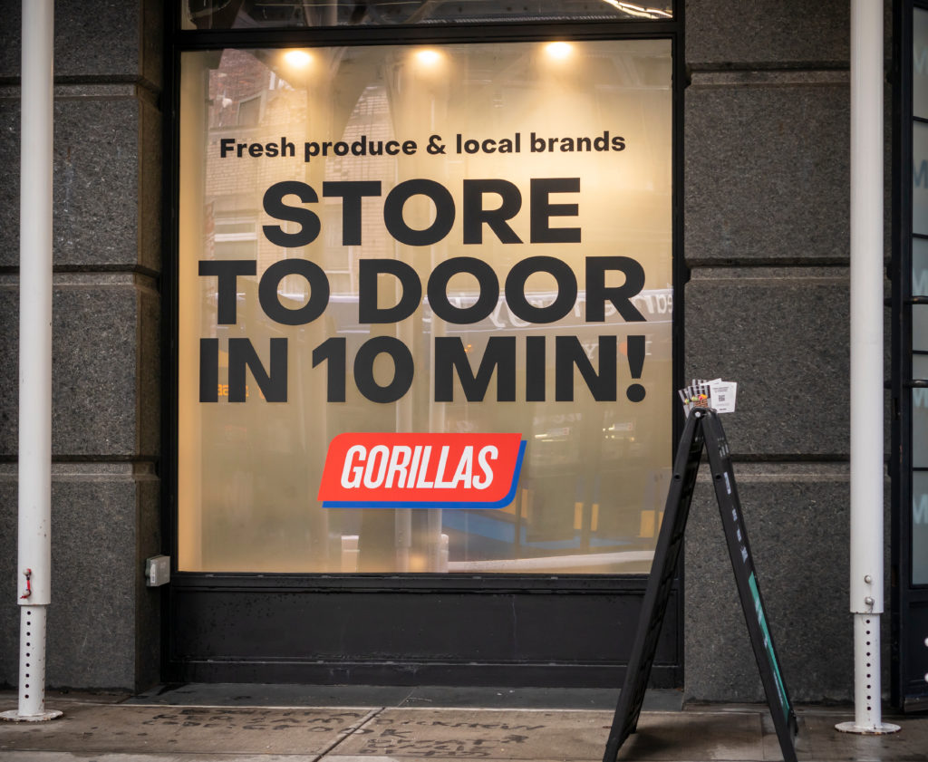 10-minute grocery delivery